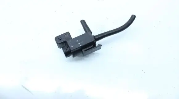 BMW 5 E60 E61 Turbo solenoid valve 1742712