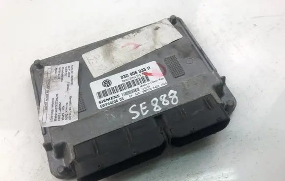 Volkswagen Fox Engine control unit/module 03D906033H