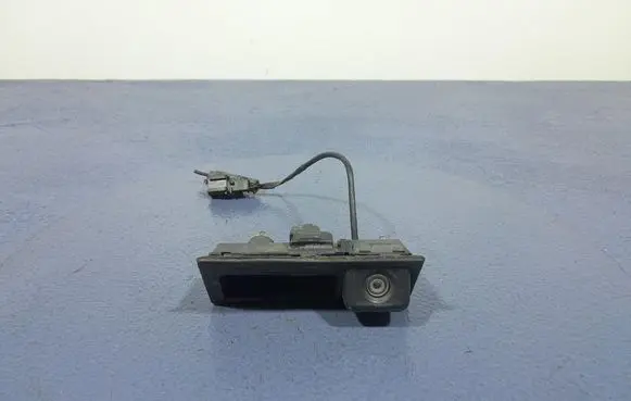 Volkswagen PASSAT B6 Reversing camera 5N0827566D