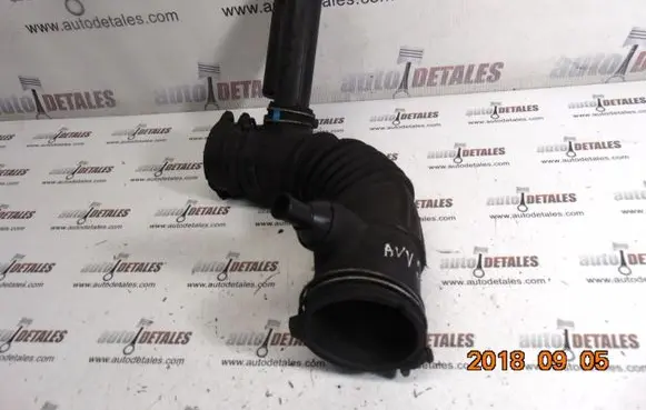Toyota Avensis Verso Air intake hose/pipe 1788128100