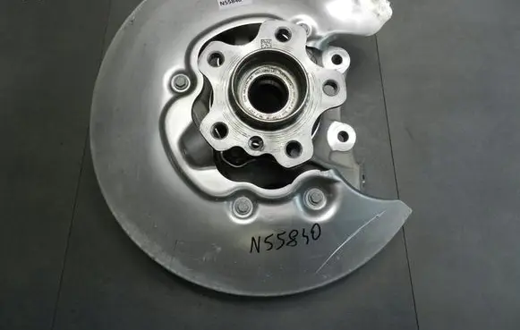 BMW 3 G20 G21 Rear wheel hub 6879533