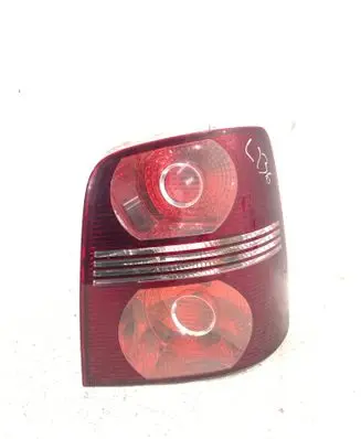 Volkswagen Touran I Rear/tail lights