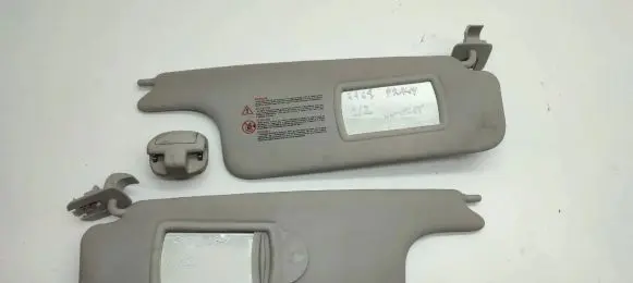 Renault Megane II Sun visor
