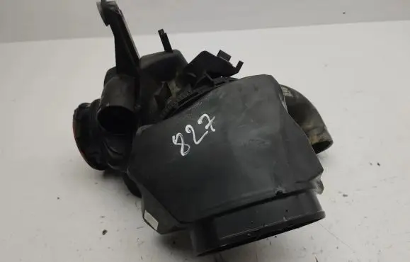 Intake resonator