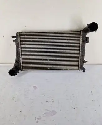 Volkswagen Golf V Intercooler radiator 1k0145803q