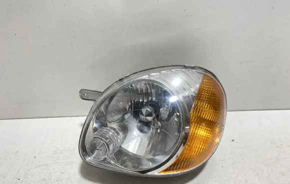 Hyundai Atos Classic Headlight/headlamp 9210106XXX