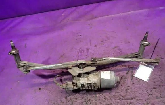 Audi A3 S3 8P Front wiper linkage and motor 1J1955113C