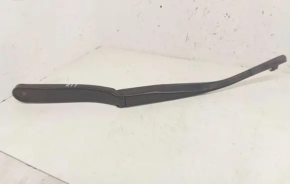 BMW 5 F10 F11 Front wiper blade arm 7182459