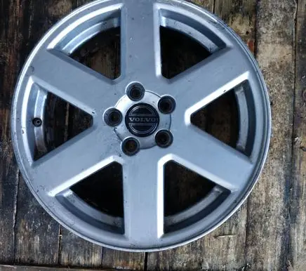 Volvo XC90 R17 steel rim 3646831