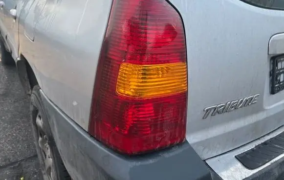 Mazda Tribute Rear/tail lights 