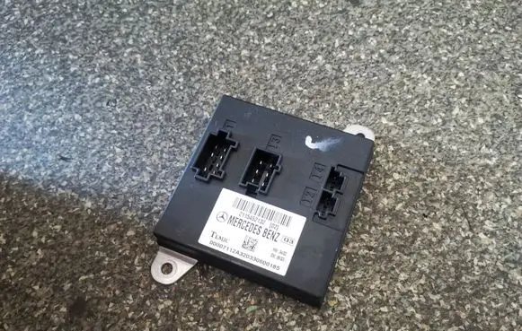 Mercedes-Benz E W211 Other control units/modules 2115452132