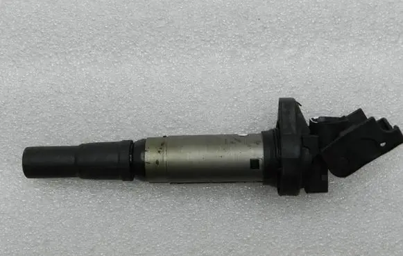 High voltage ignition coil
