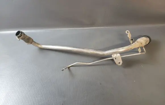 Volvo V90 Cross Country Fuel tank filler neck pipe 32312050 31355926 P32312050