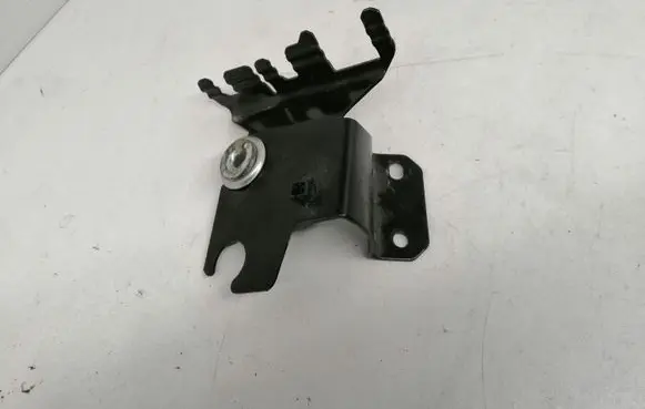 Volkswagen PASSAT B7 EGR valve cooler bracket 1K0906287J 1KO906287J 1K0906287