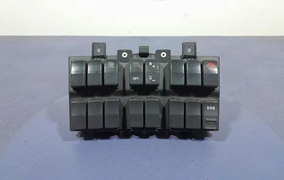Renault Megane III Other switches/knobs/shifts 5010605462
