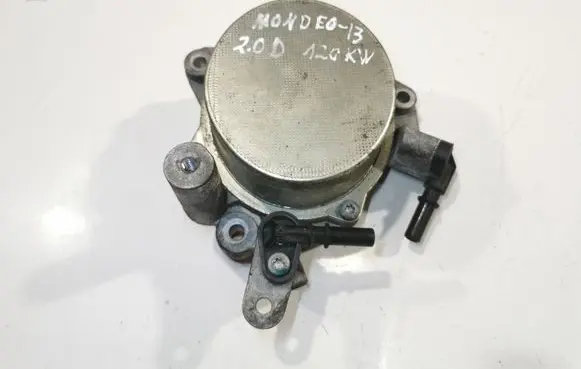 Ford Mondeo MK IV Vacuum pump 9673836180