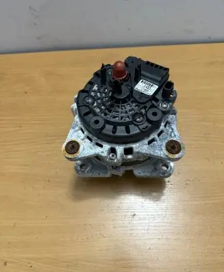 Nissan X-Trail T31 Generator/alternator 231002387R 231004BE0B 93868641