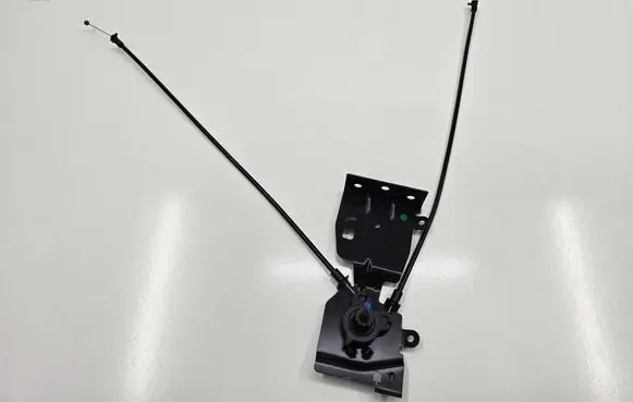 Audi Q8 Engine bonnet/hood lock release cable 4M8823529B
