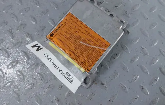 Nissan Murano Z51 Airbag control unit/module 988201AT0A K88201AT0A