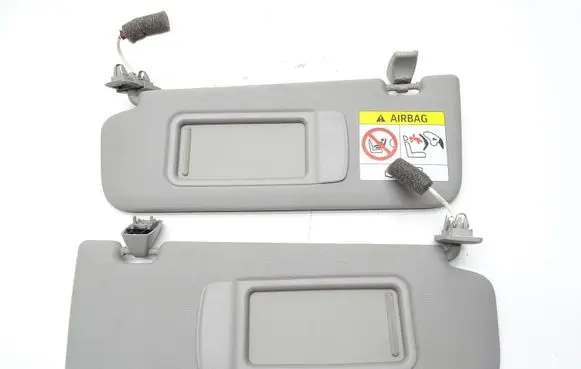 BMW X3 F25 Sun visor 31.12.25