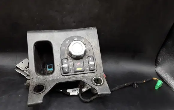 Land Rover Discovery 4 - LR4 Multifunctional control switch/knob AH2214B596AC AH22044C82 AH22044D36A