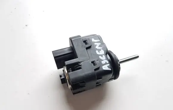Headlight level adjustment motor