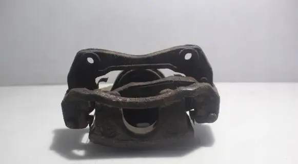 Hyundai i30 Front brake caliper 