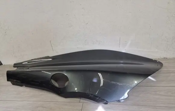 McLaren 570S Fender