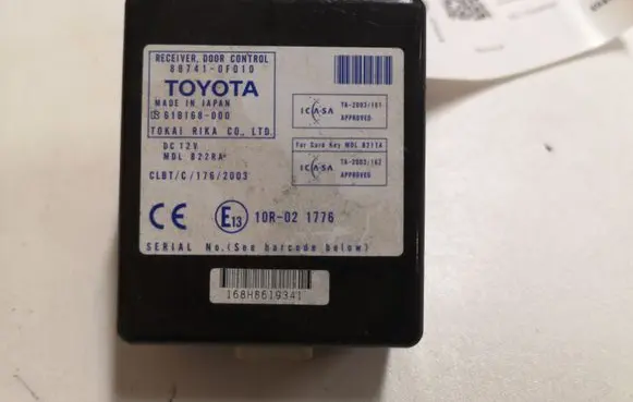 Toyota Corolla Verso AR10 Door control unit/module 897410F010 61B168000 10R021776