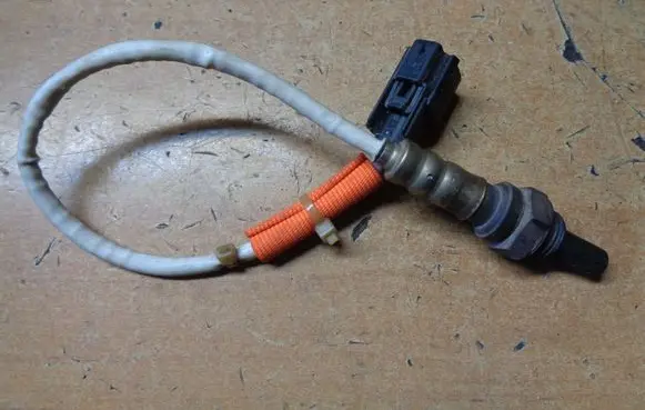 Ford Ka Lambda probe sensor G1B59F472