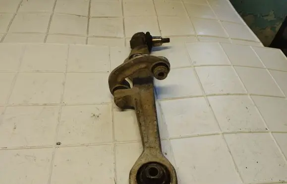 Audi A4 S4 B5 8D Front control arm 8D0411318D