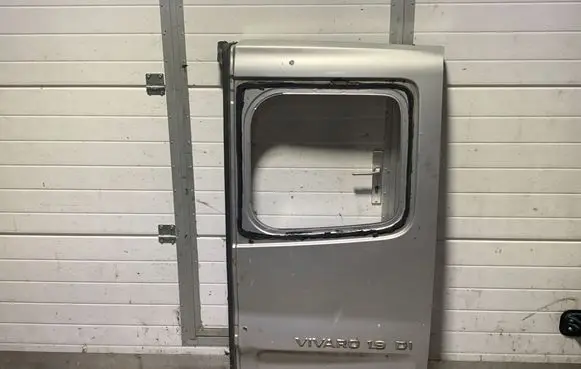 Opel Vivaro Back/rear loading door 