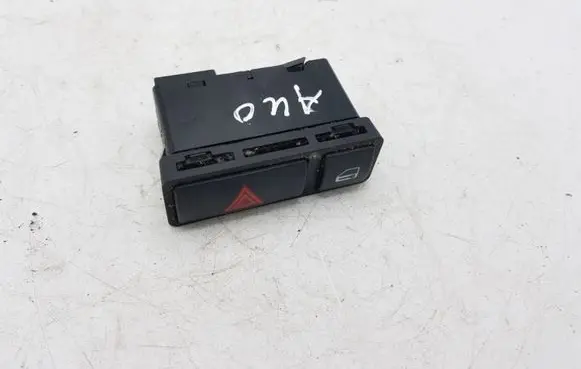 BMW 3 E46 Hazard light switch 3368920