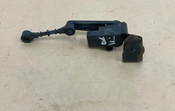 Land Rover Range Rover L405 Air suspension front height level sensor CPLA3D026AA 304092 15101
