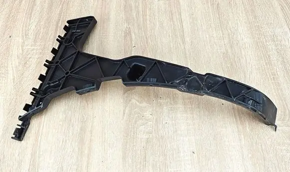 Audi Q5 SQ5 8R Rear bumper mounting bracket 8R0807453