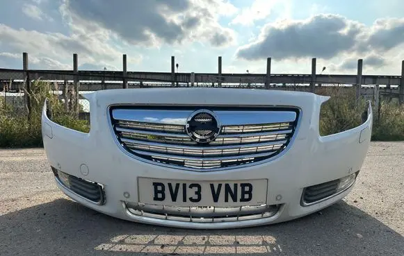 Opel Insignia A Front bumper