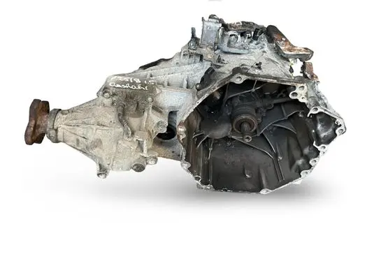 Nissan Qashqai Manual 6 speed gearbox 33101BB60A 32010BB65E