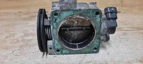 Volvo S40, V40 Throttle valve 91686780