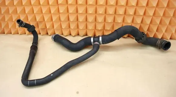 Mercedes-Benz ML W164 Engine coolant pipe/hose MB1645011082