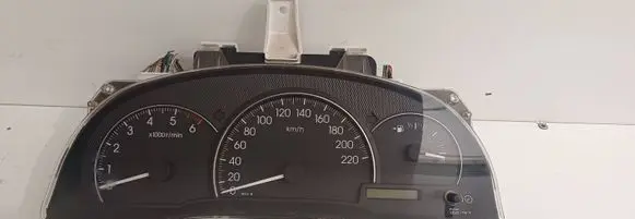 Toyota Avensis Verso Speedometer (instrument cluster) 8380044530