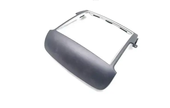 KIA Sorento Radio/GPS head unit trim 