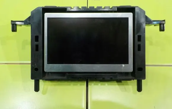 Ford Fiesta Radio/CD/DVD/GPS head unit C1BT18B955CF XP169