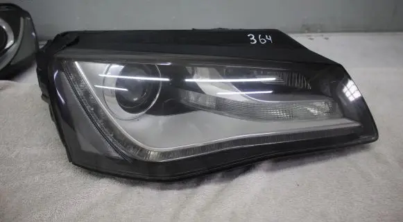 Audi A8 S8 D4 4H Headlight/headlamp