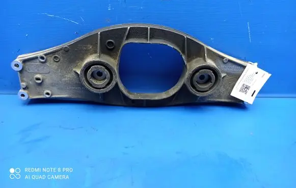 Mercedes-Benz S W221 Rear differential/diff mount bracket A2213521406