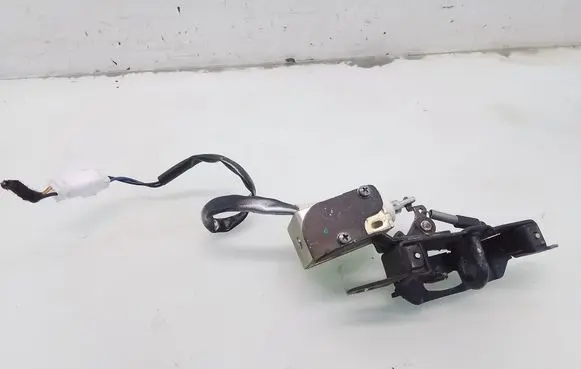 Alfa Romeo 156 Tailgate/trunk/boot lock/catch/latch 65005900