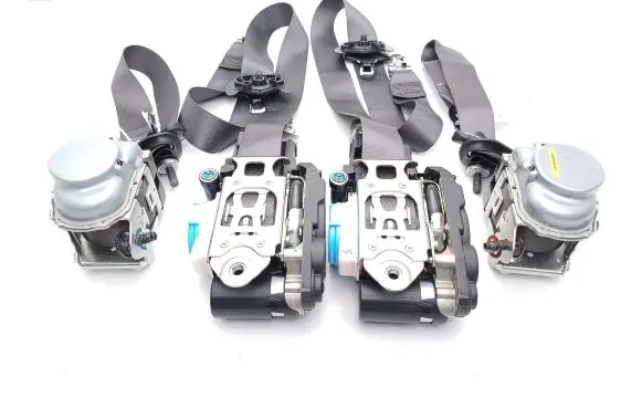 Mercedes-Benz GLE W167 Set of seat belts A1678603502 A1678601100 A1678603402