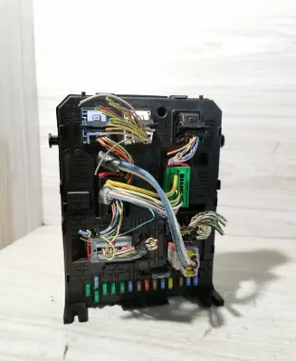 Citroen Jumpy Fuse module 966405898002 BSI04EV