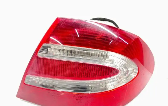 Rear/tail lights