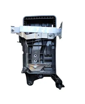Battery bracket