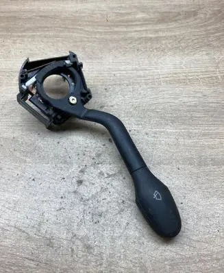 Volkswagen Golf III Wiper control stalk 1H5953503T